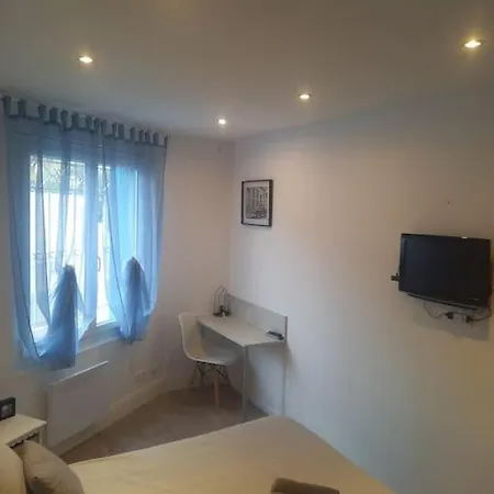 Cosy T2, Meuble De Tourisme 3 Etoiles, Parking Ferme , 2Velos, Wi-Fi Narbonne Exterior photo