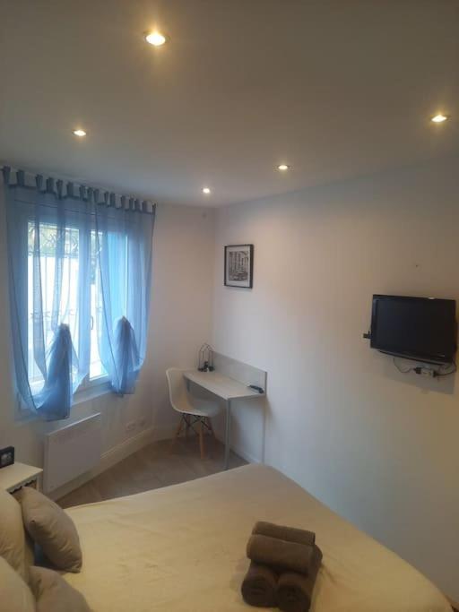 Cosy T2, Meuble De Tourisme 3 Etoiles, Parking Ferme , 2velos, Wi-fi Apartment